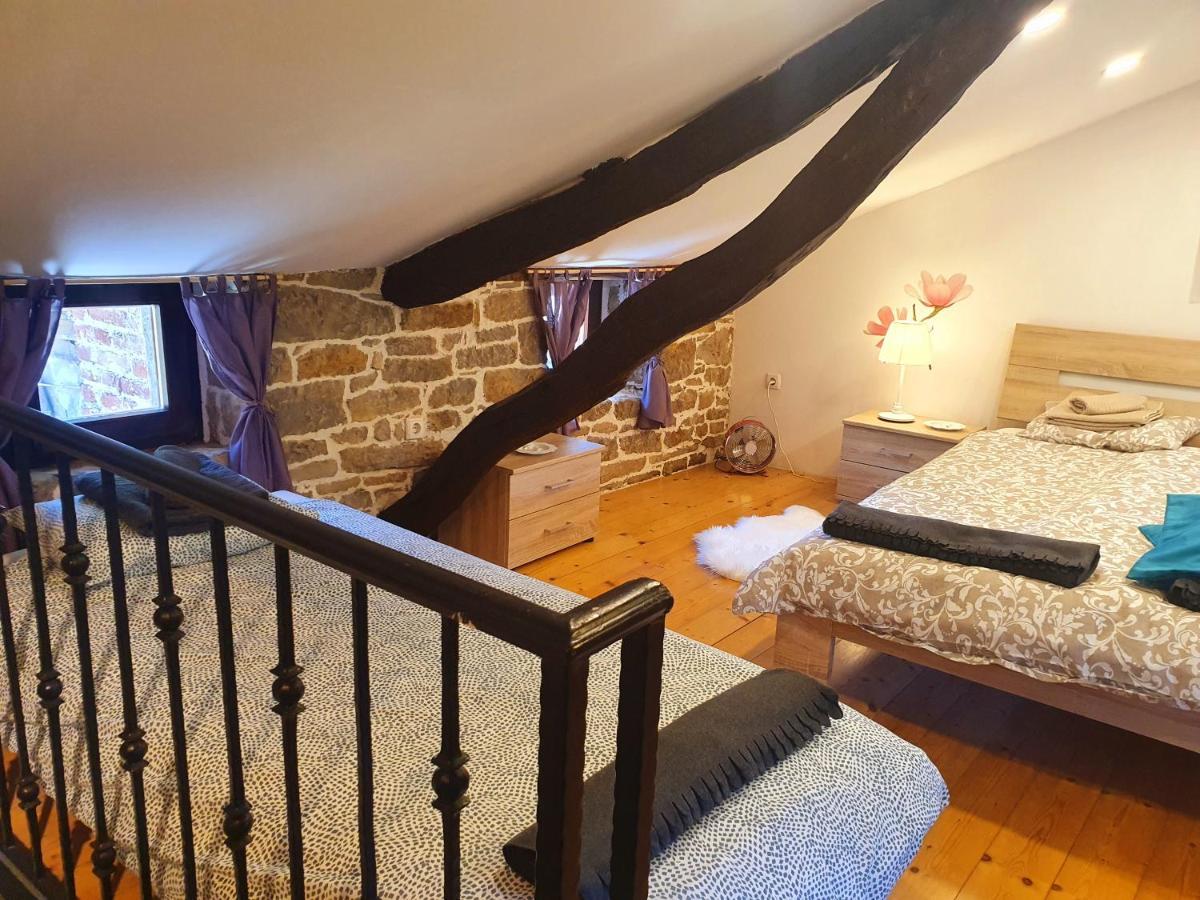 Casa Leonarda, Old Authentic Istrian Stone House Near Motovun, Central Istria Zamask Buitenkant foto